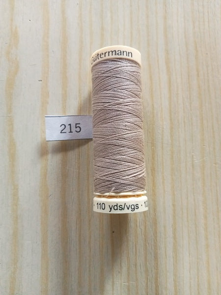Fil Guterman pour tout coudre - 100 m - Beige foncé N° 215