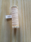 Fil Guterman pour tout coudre - 100 m - Beige clair  N° 414
