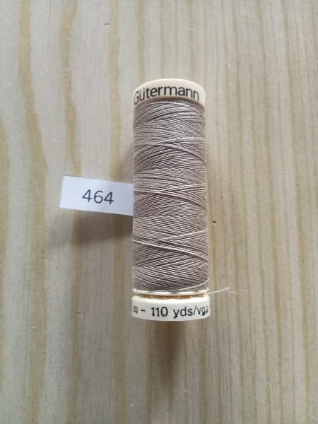 Fil Guterman pour tout coudre - 100 m - Grège N° 464