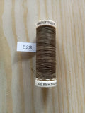 Fil Guterman pour tout coudre - 100 m - Brun N° 528