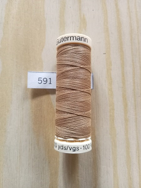 Fil Guterman pour tout coudre - 100 m - Marron très clair  N° 591