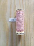Fil Guterman pour tout coudre - 100 m - Rose N° 659