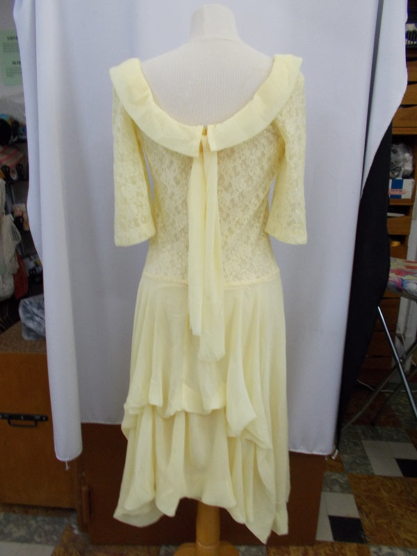 Robe Chic Vintage en dentelle - Femme - Réf : 6608